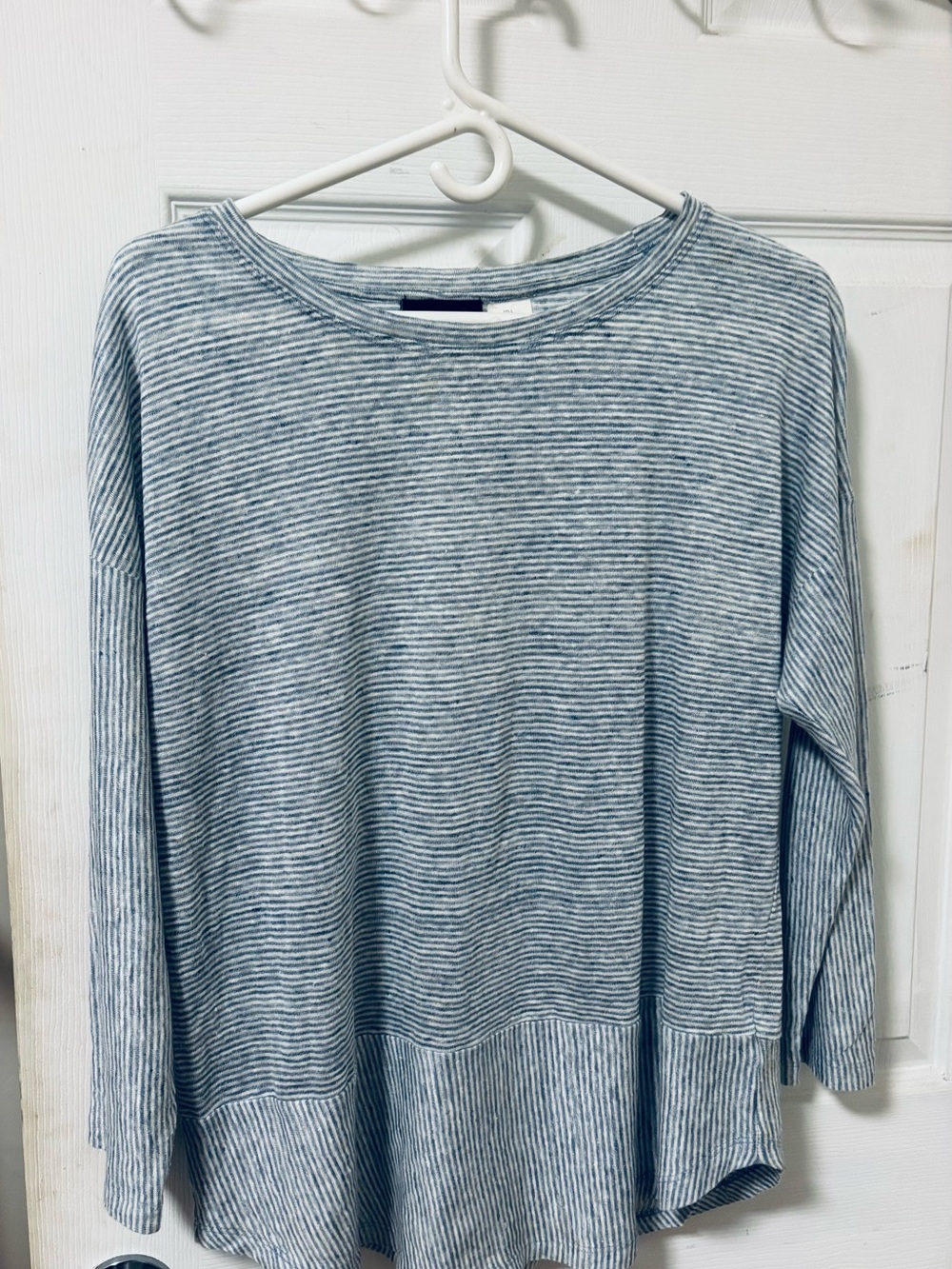 Cynthia Rowley Light Blue & White Striped Top, sz L